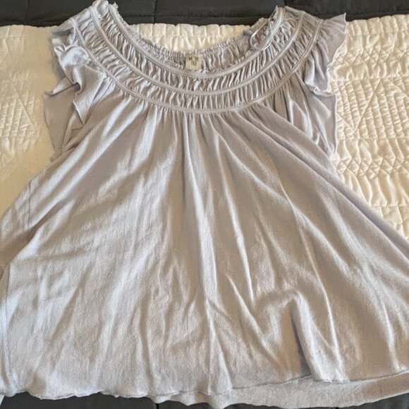 Free People Smocked Off the Shoulder Top - Lilac - Like NEW - Picture 1 of 8